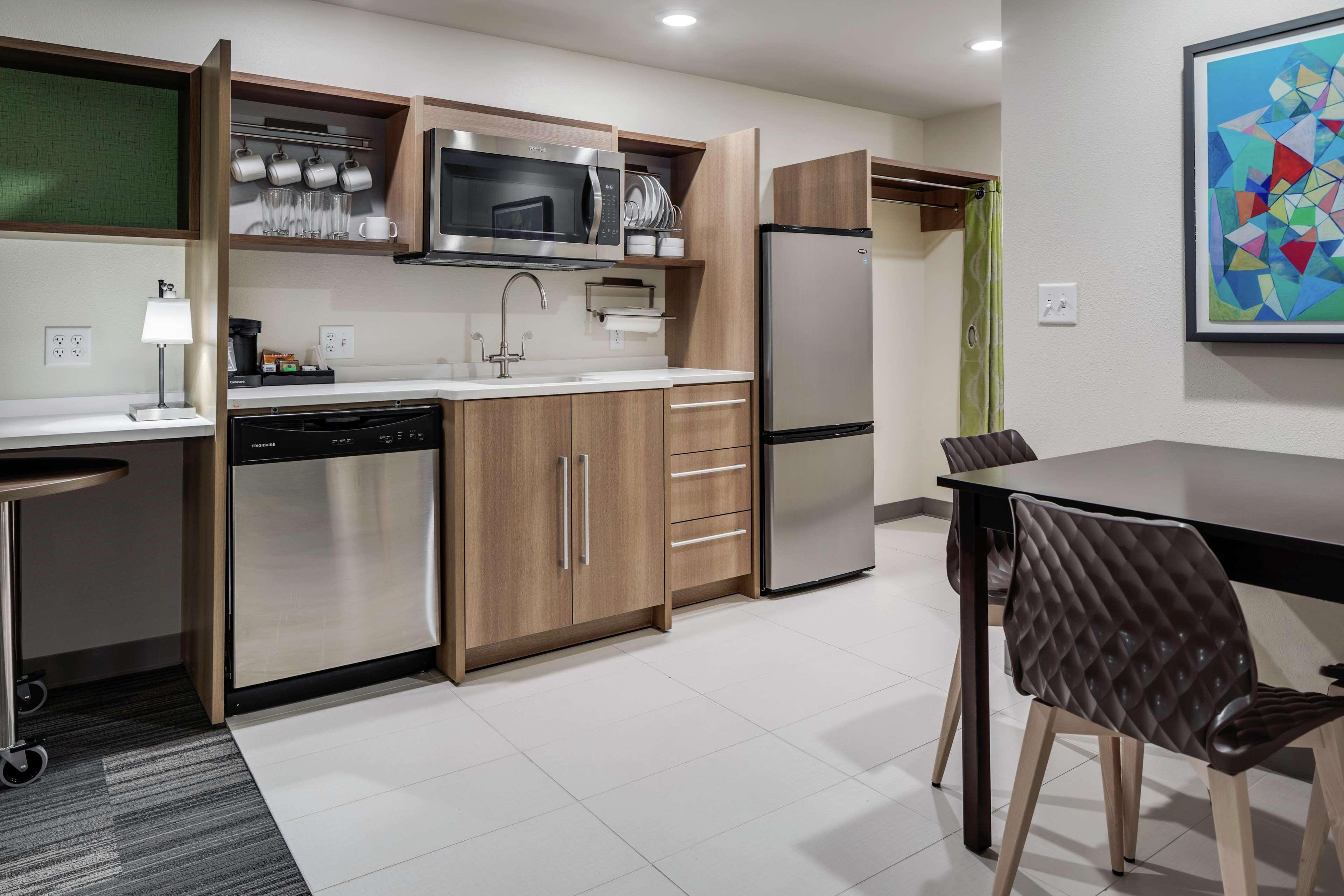 Hotel Home2 By Hilton Dayton Centerville