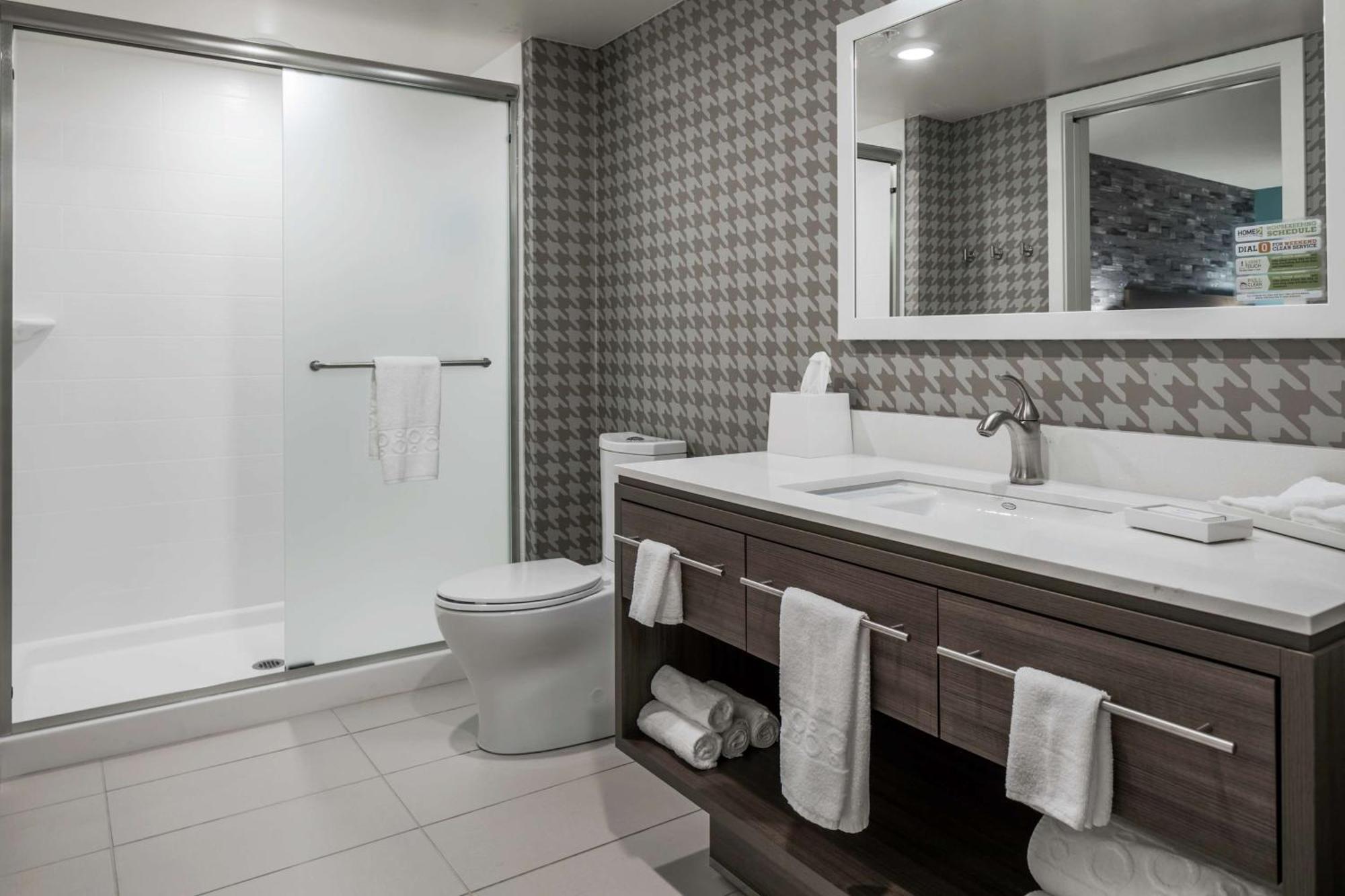 Hotel Home2 By Hilton Dayton 3*